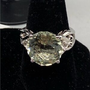 Stunning Sterling Silver and Green Prasiolite Gemstone Statement Ring size 7